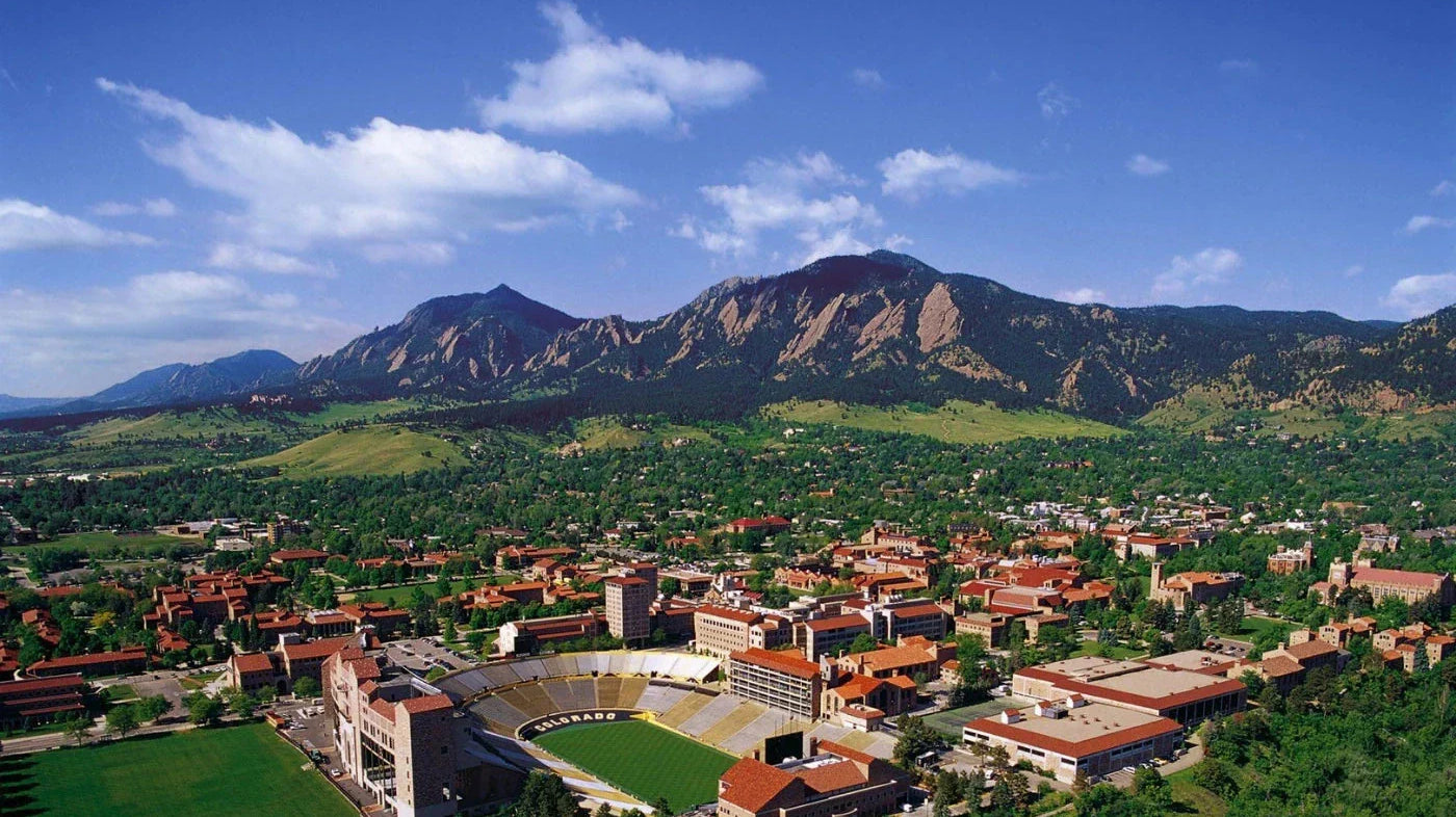 CAPGOWN | University of Colorado Boulder Undergraduates and Post Graduates Student Housing