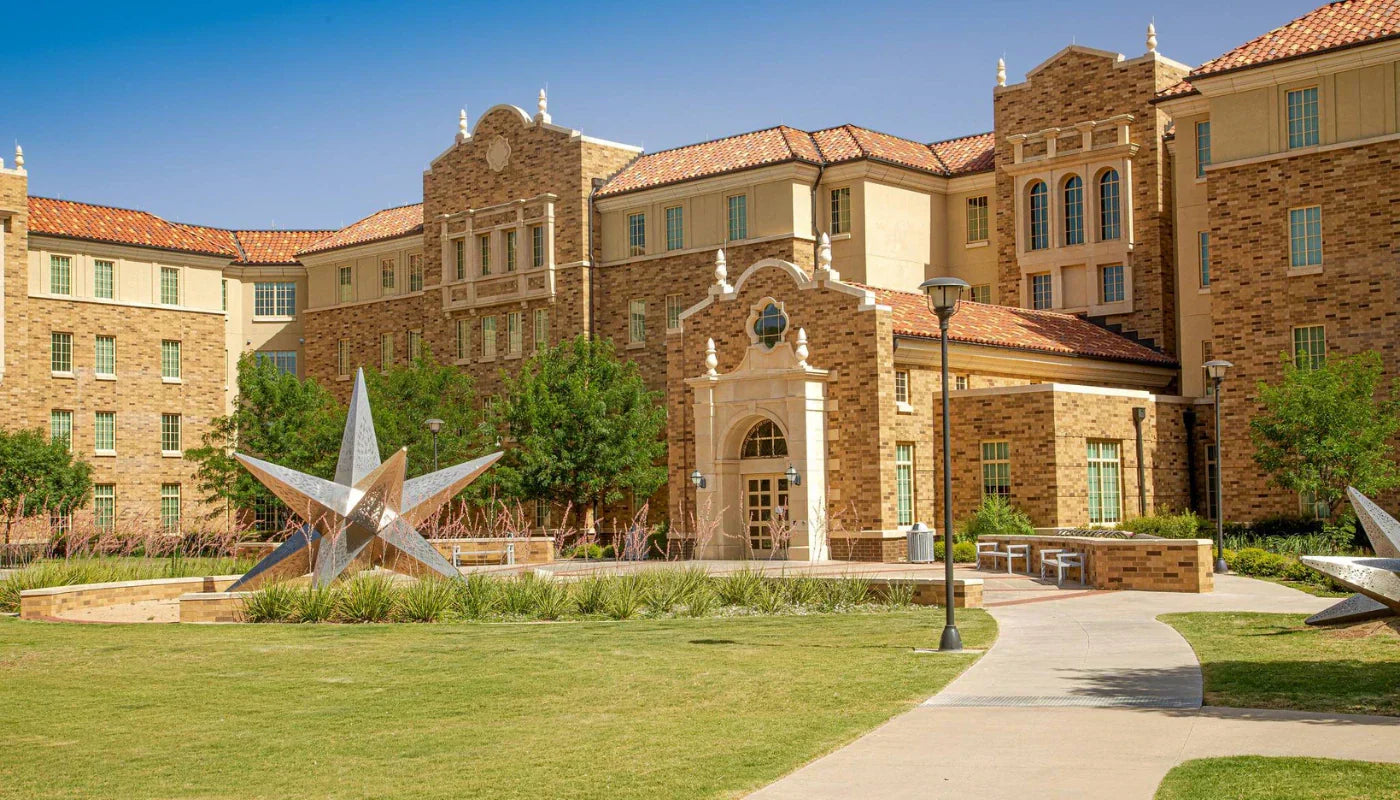 CAPGOWN | Texas Tech University Undergraduates and Post Graduates Student Housing 