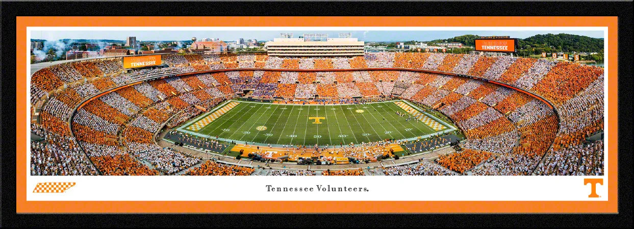 Capgown | University of Tennessee Knoxville - Blakeway Panorama Print