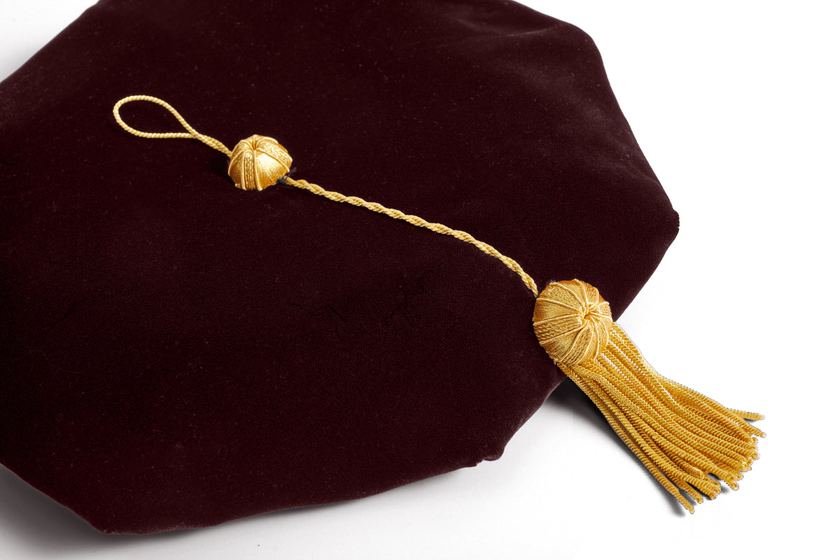 Doctoral Tam (Cap) para la Universidad Johns Hopkins